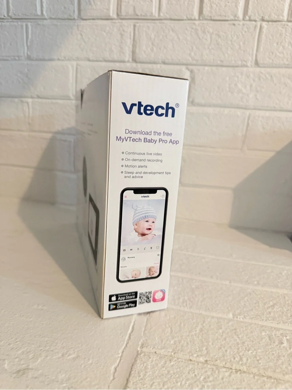 VTech Smart 1080p Video Monitor with Stroller Mirror & Stroller Hooks